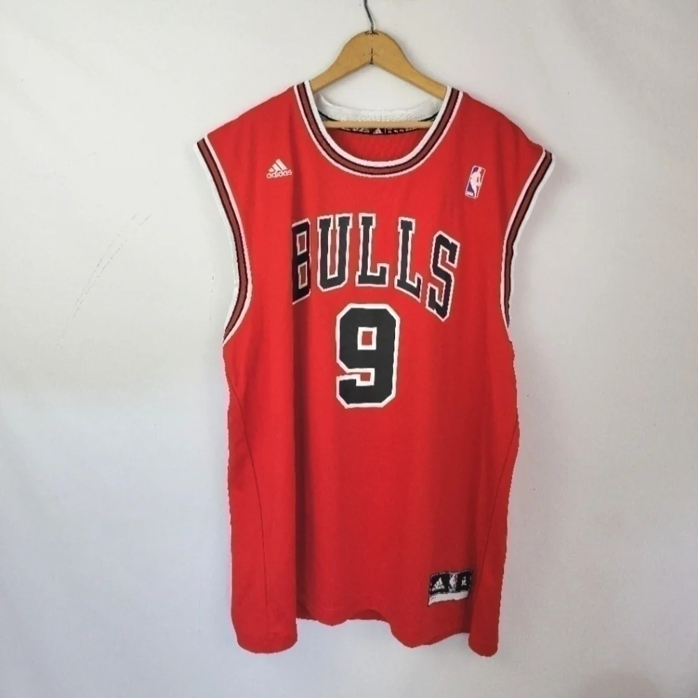 Chicago Bulls Mens #9 Jersey